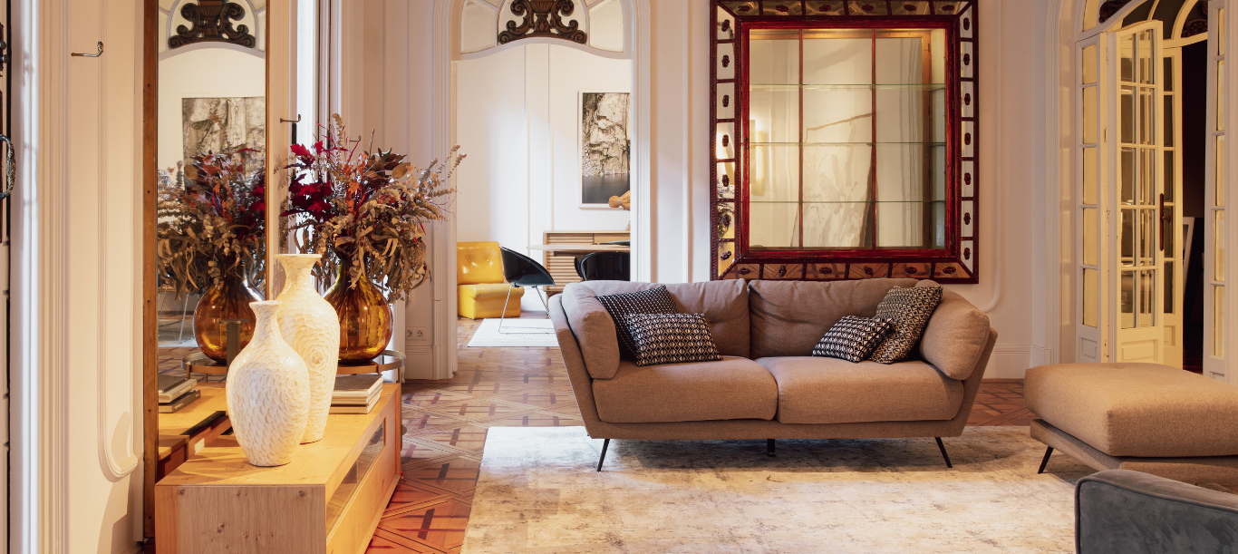 Virtual Tour of Century Liva